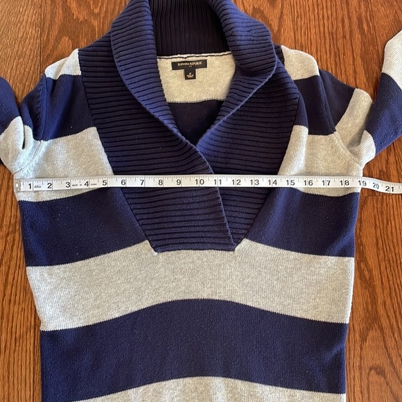 Banana Republic woman’s bold striped sweater 100% cotton Shawl collar Med - Picture 10 of 12